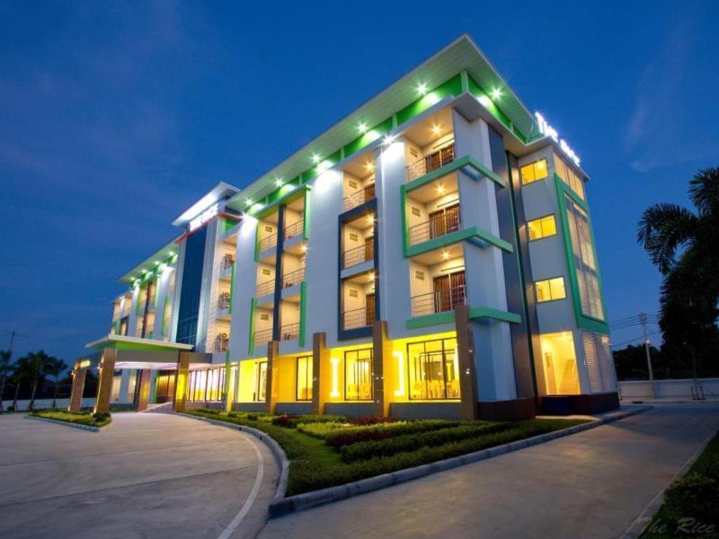 The Rice Hotel Roi Et Eksteriør billede