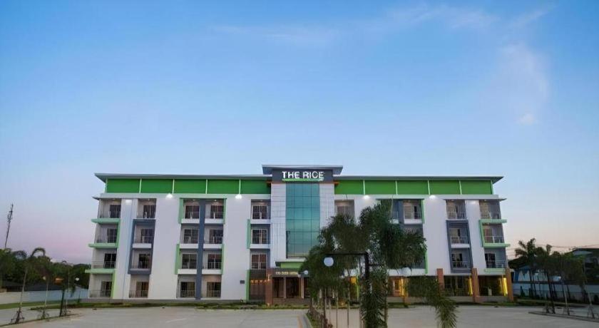 The Rice Hotel Roi Et Eksteriør billede