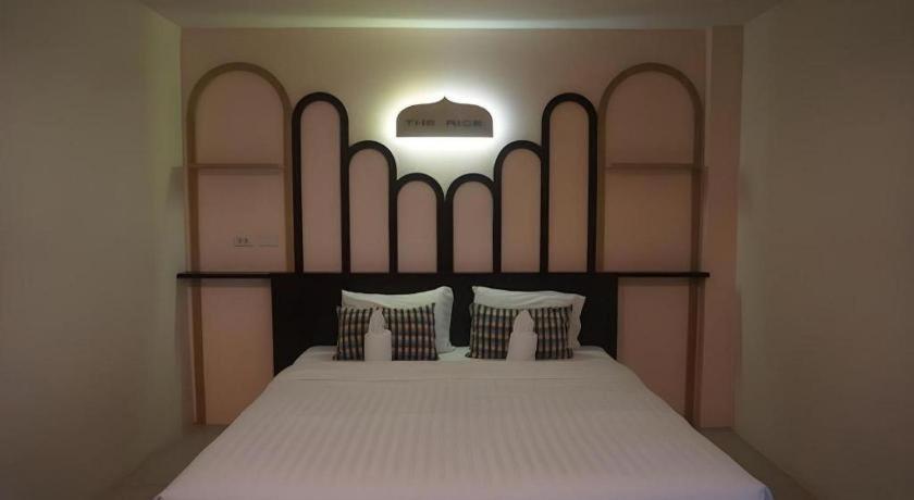 The Rice Hotel Roi Et Eksteriør billede